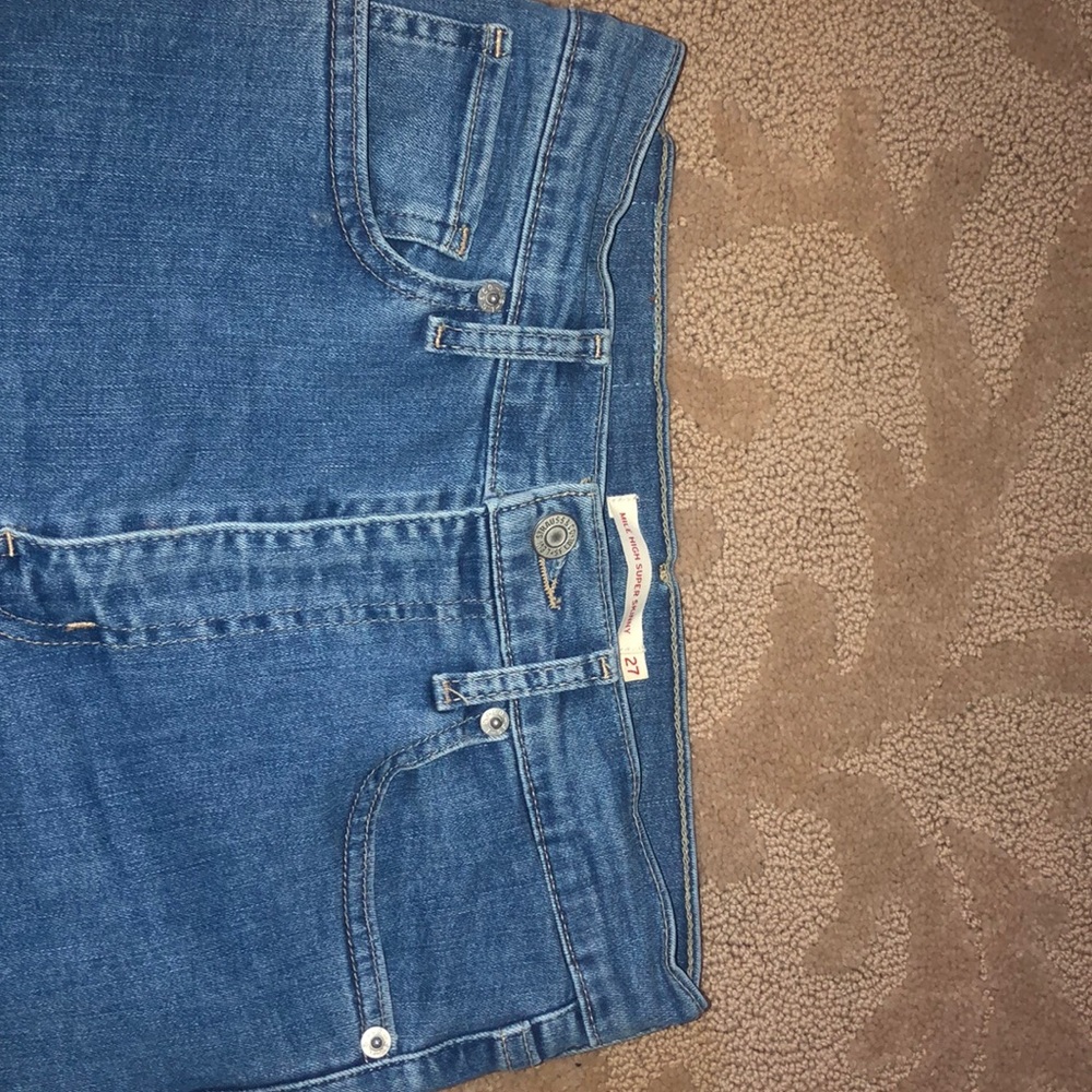 Levi skinny jeans